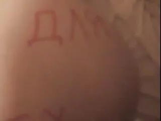 Petite amateur sex movie brunette babe heeft een echt romig poesje