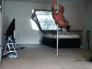 Lekkere tieten babe porn amateur film houdt van enorme VIBEPUSSY sensuele speeltjes die haar clit schudden tot vreugde