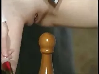 Blonde tiener babe met varkensstaart gratis amateur sexfilm krijgt